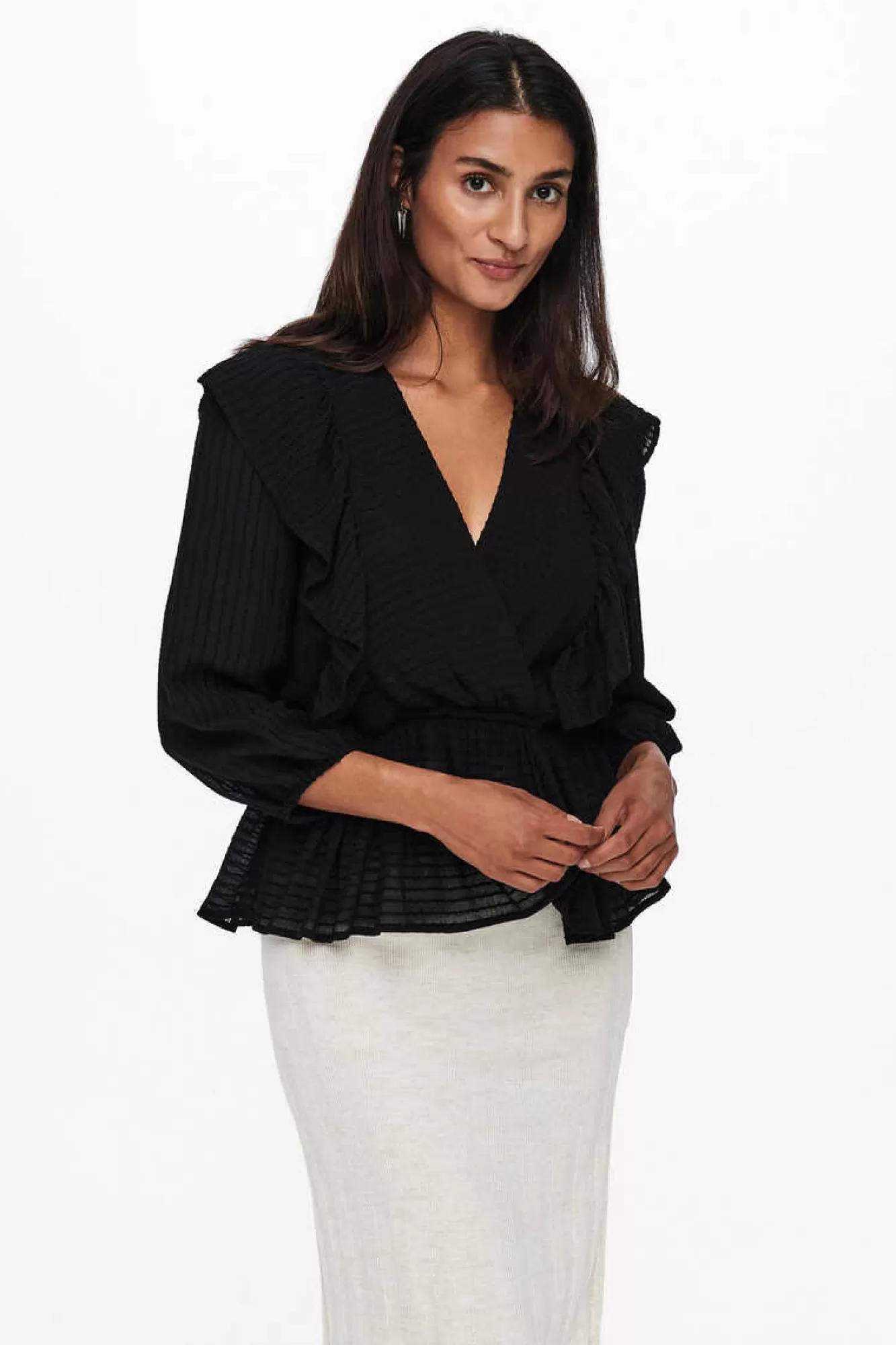 Only Blusa Decote Em Bico Manga 3/4