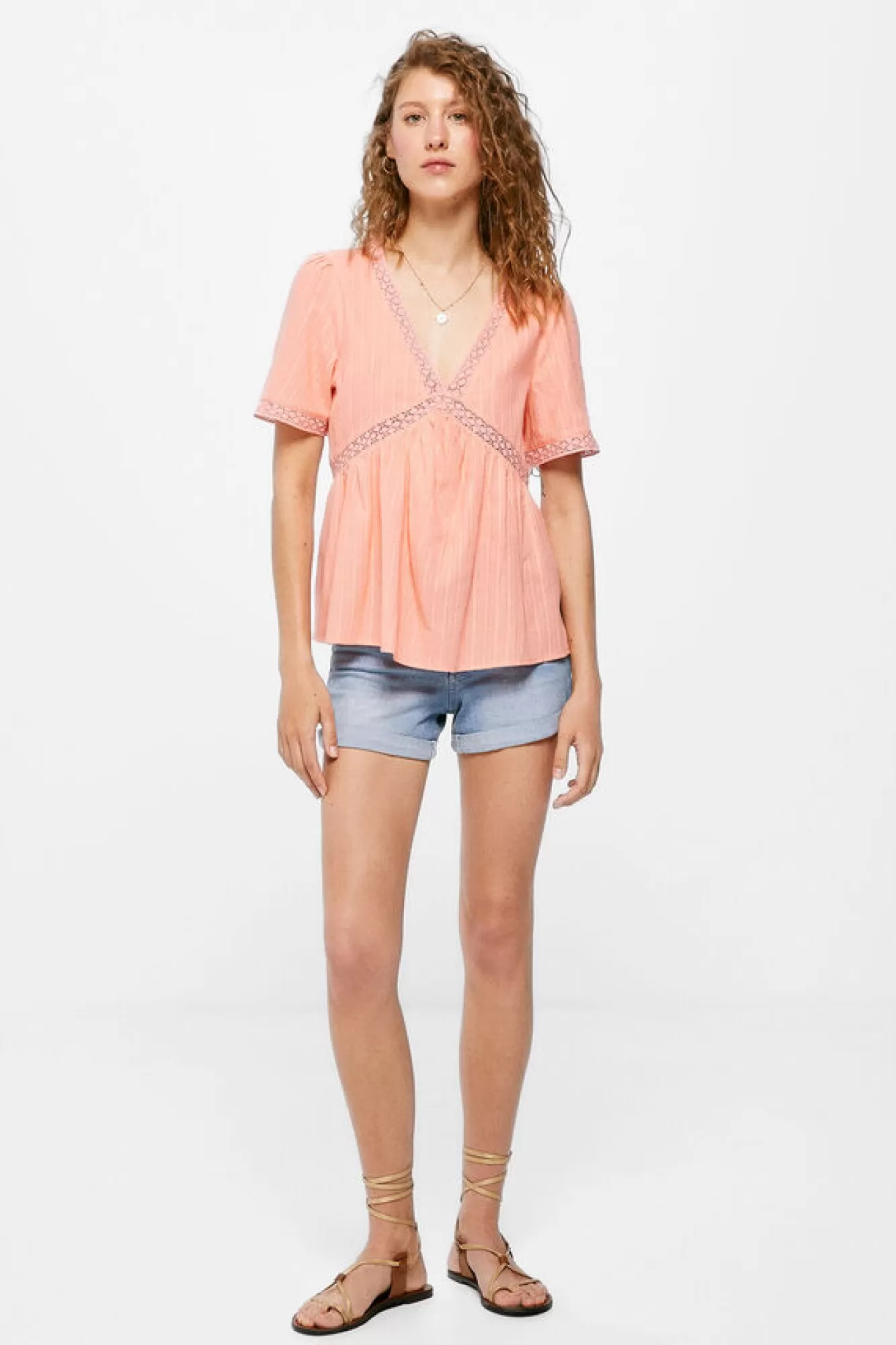 * Blusa Volume Laco
