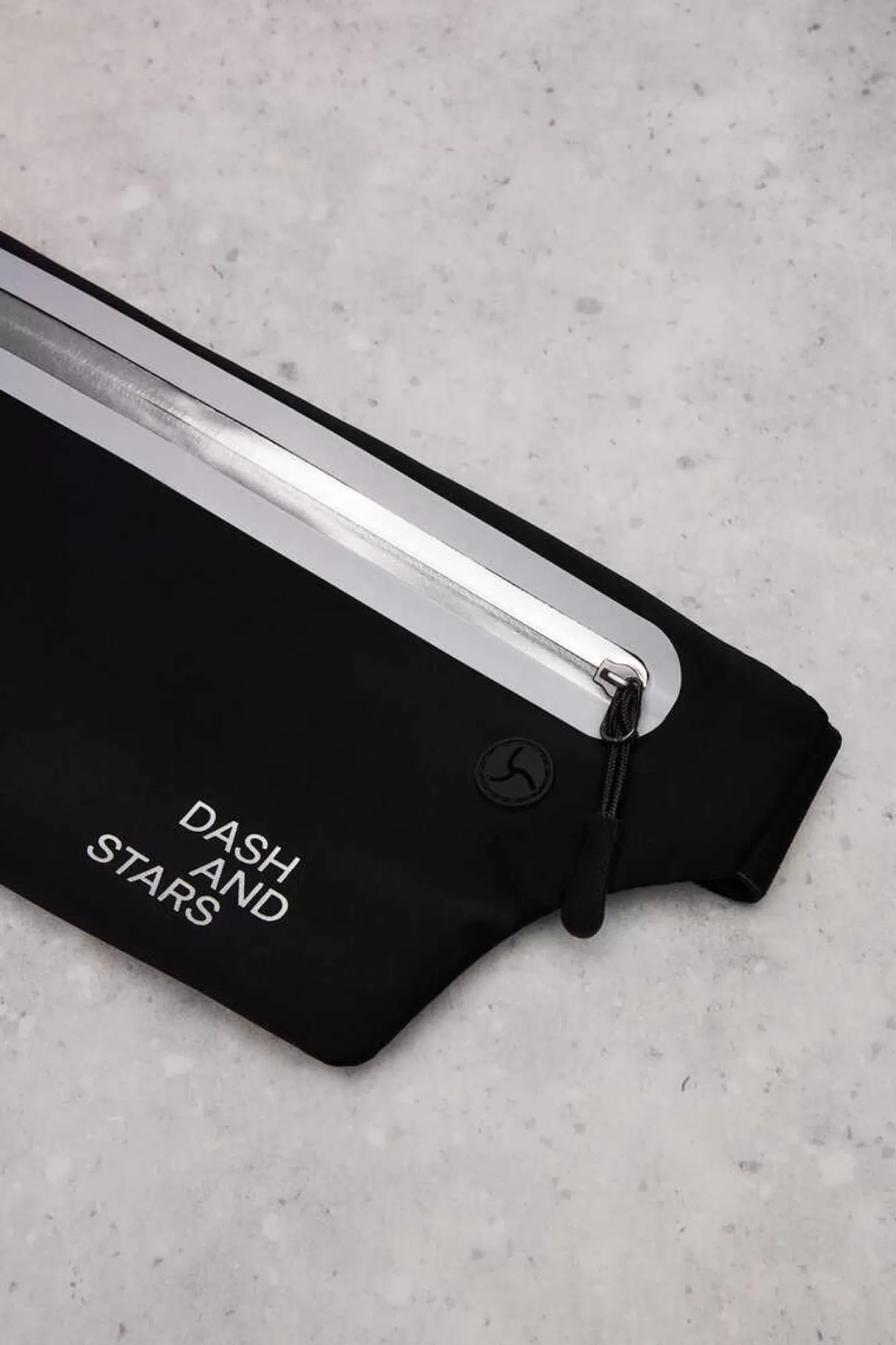 Dash and Stars Bolsa De Cintura Preta Extra Plana