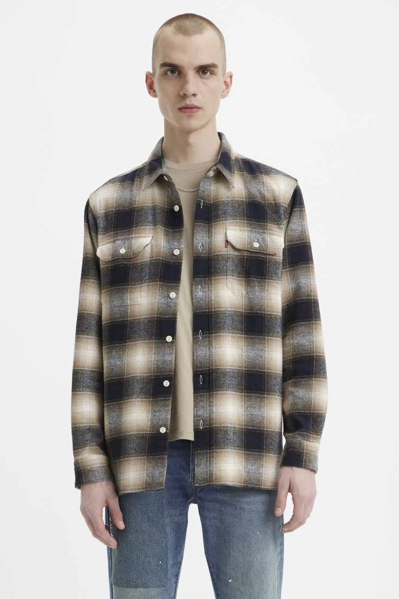 * Camisa ®