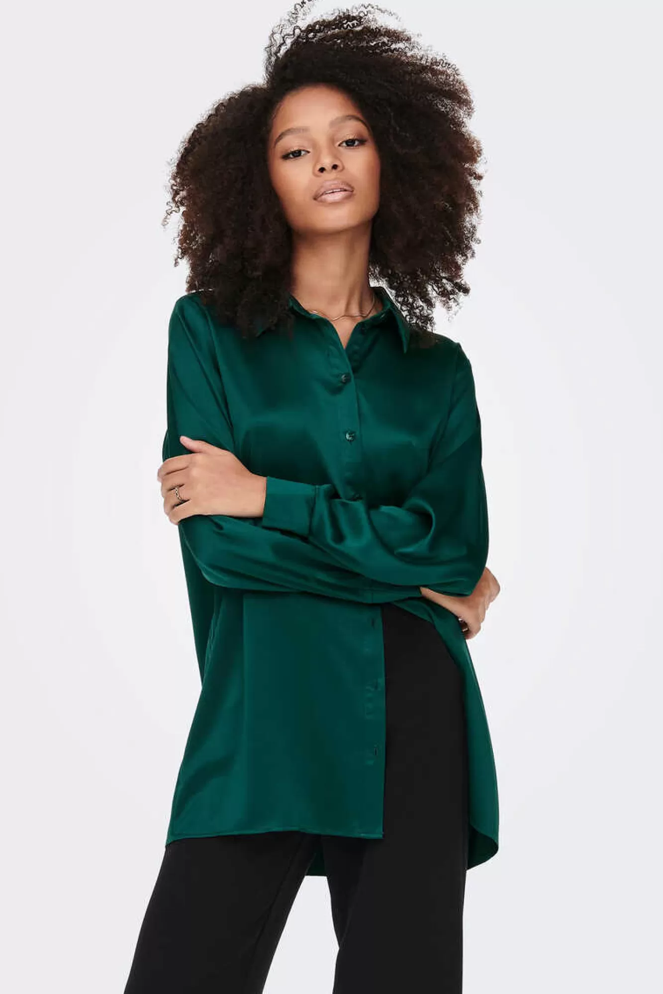 Only Camisa Acetinada Oversized