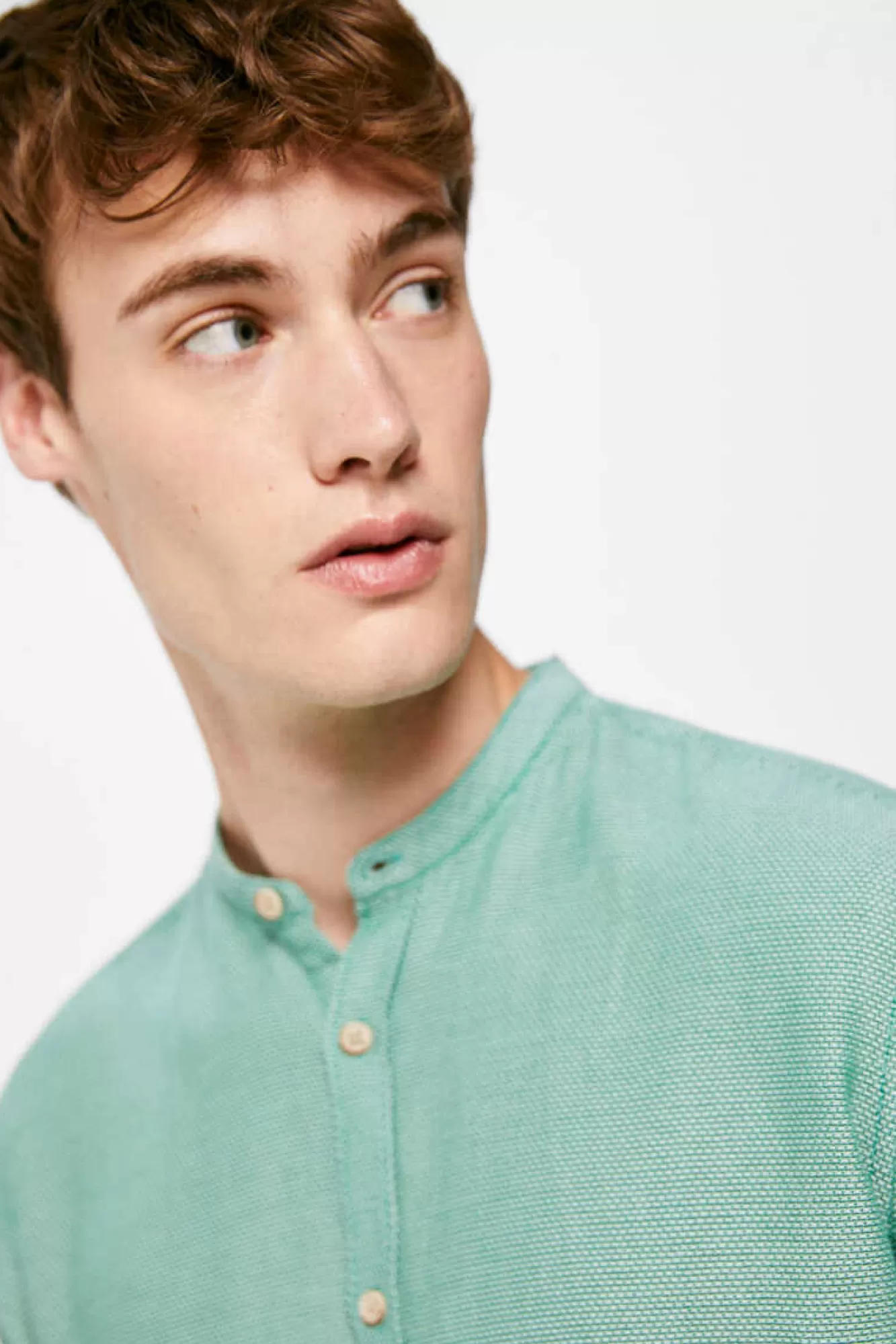 * Camisa Mao