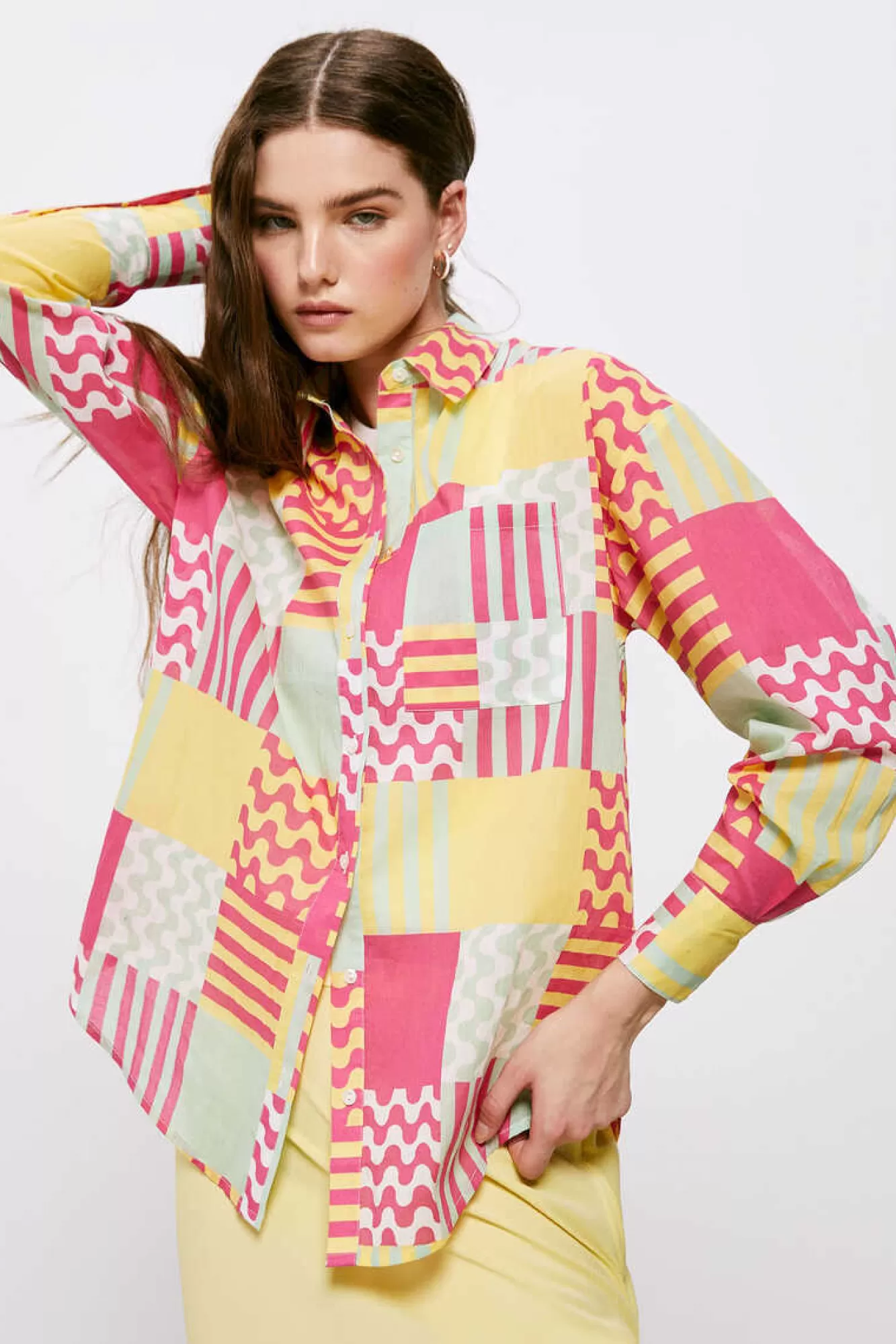 High Spirits Camisa Pino