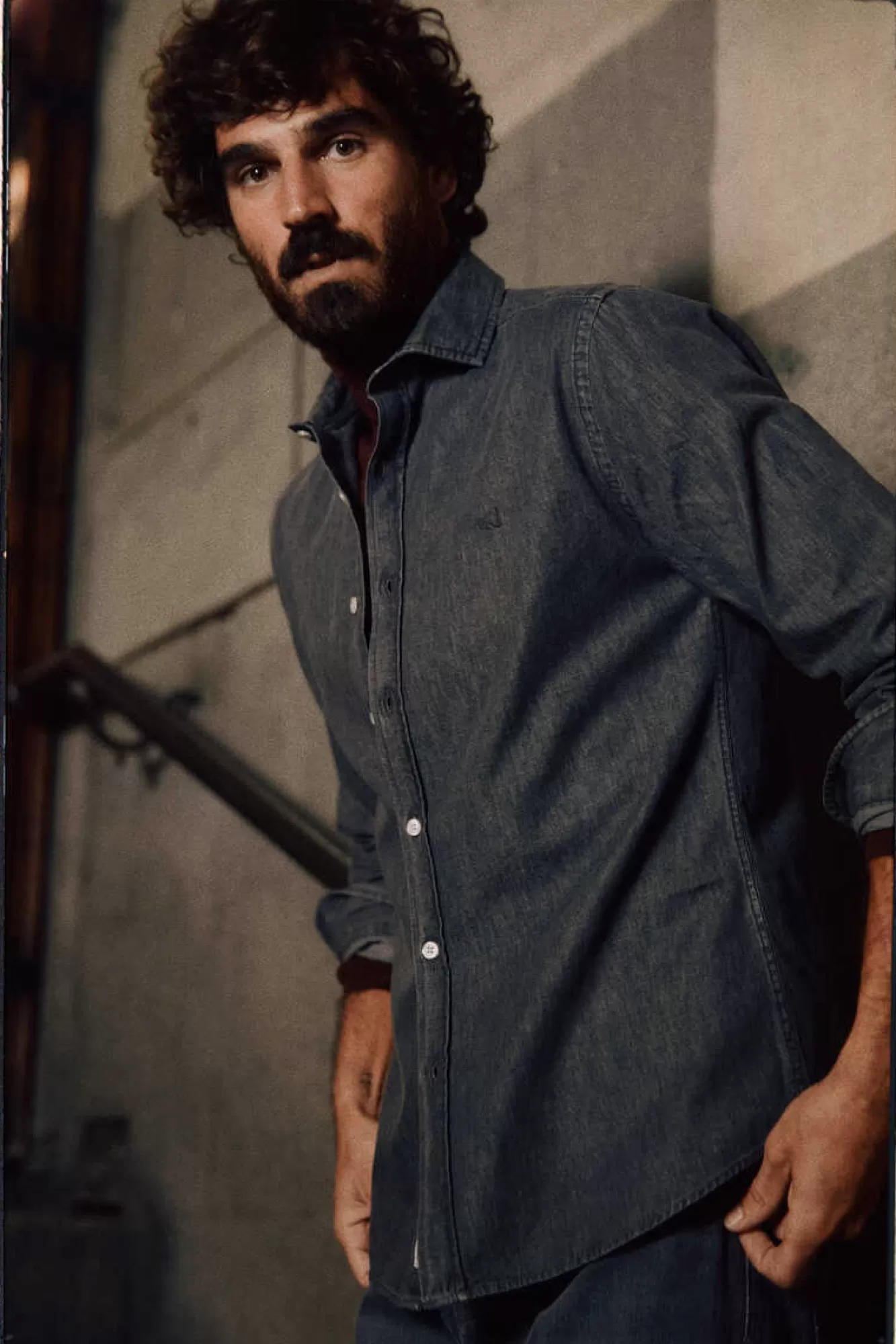 Ooto Camisa Slim Denim Manga Comprida