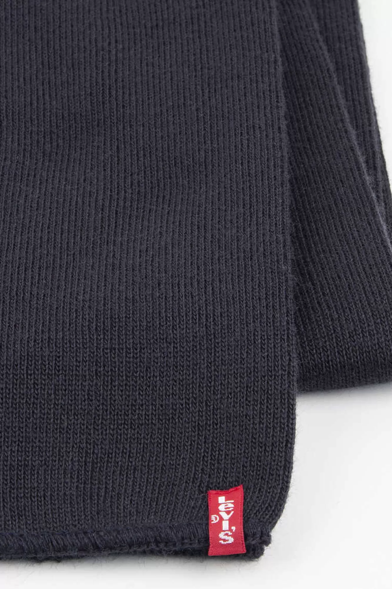 * Limit Scarf