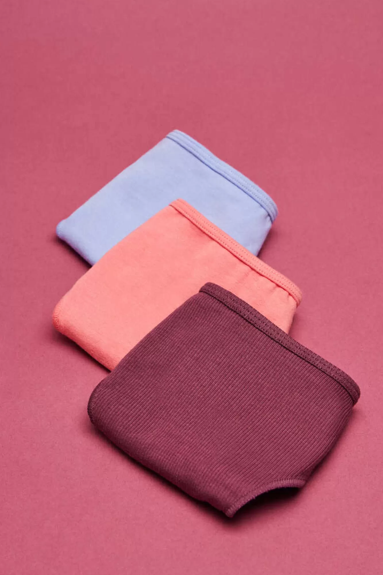 HI&BYE Pack 3 Tangas Multicoloridas: Rosa, Lilas, Bordo