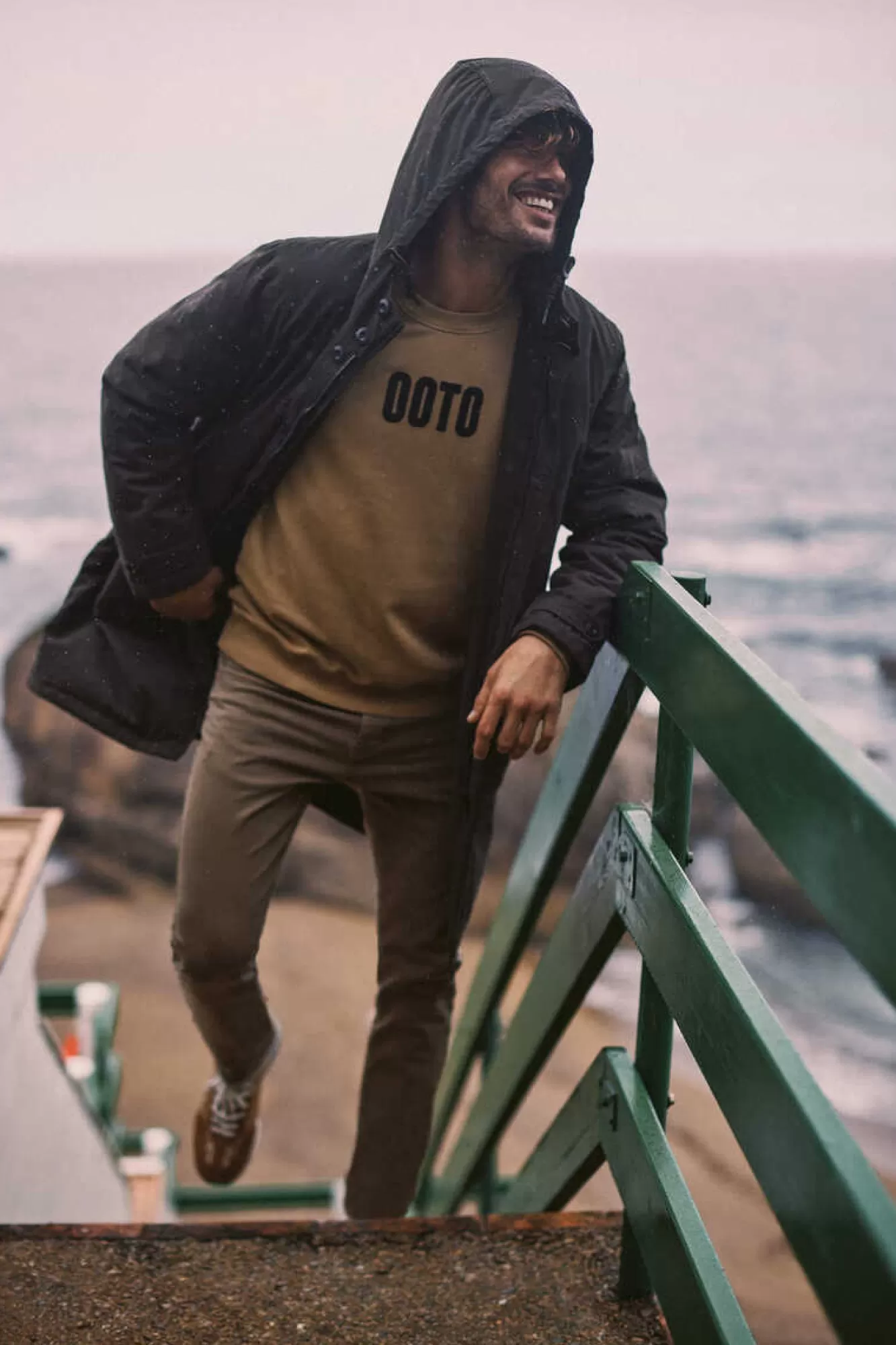 Ooto Parka Impermeavel Capuz