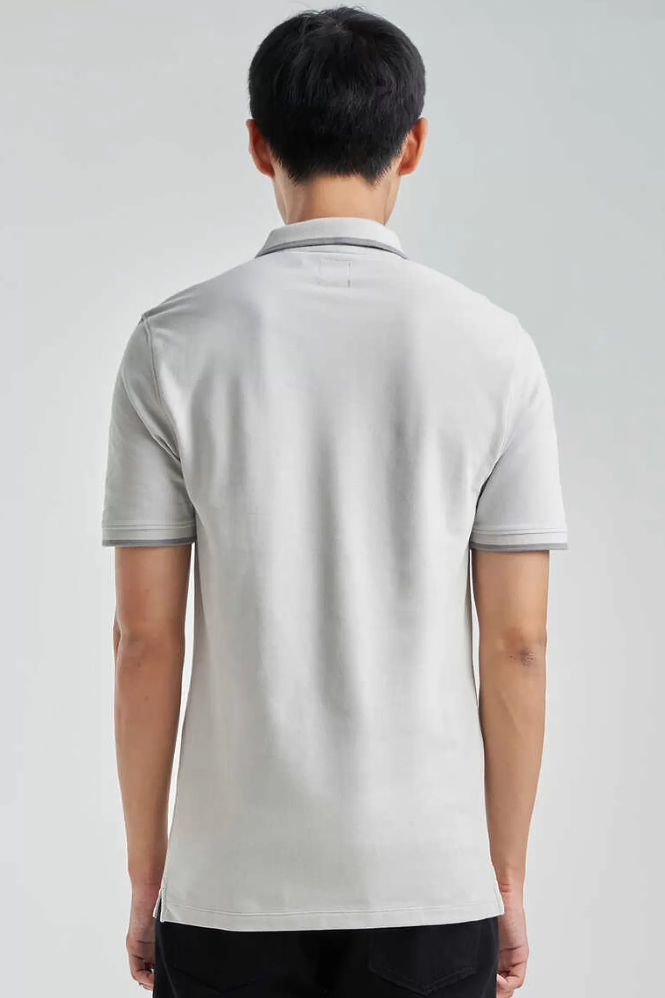 * Polo Levis®