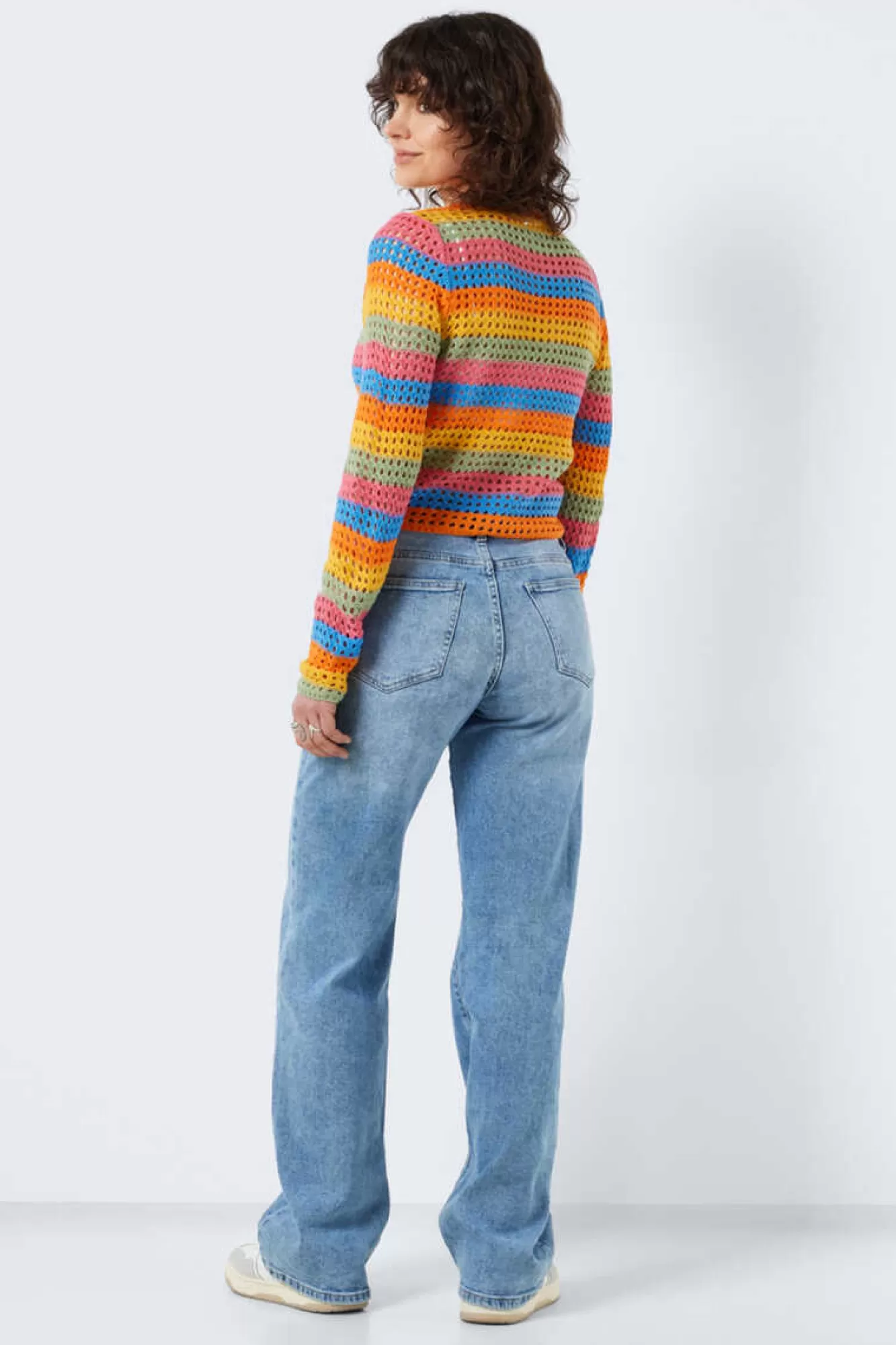 Noisy May Pullover Bunt Crochet