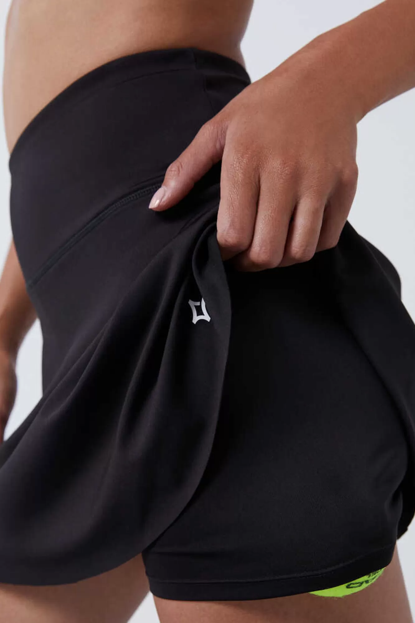 Dash and Stars Saia Malha Interior Preta 4D Stretch