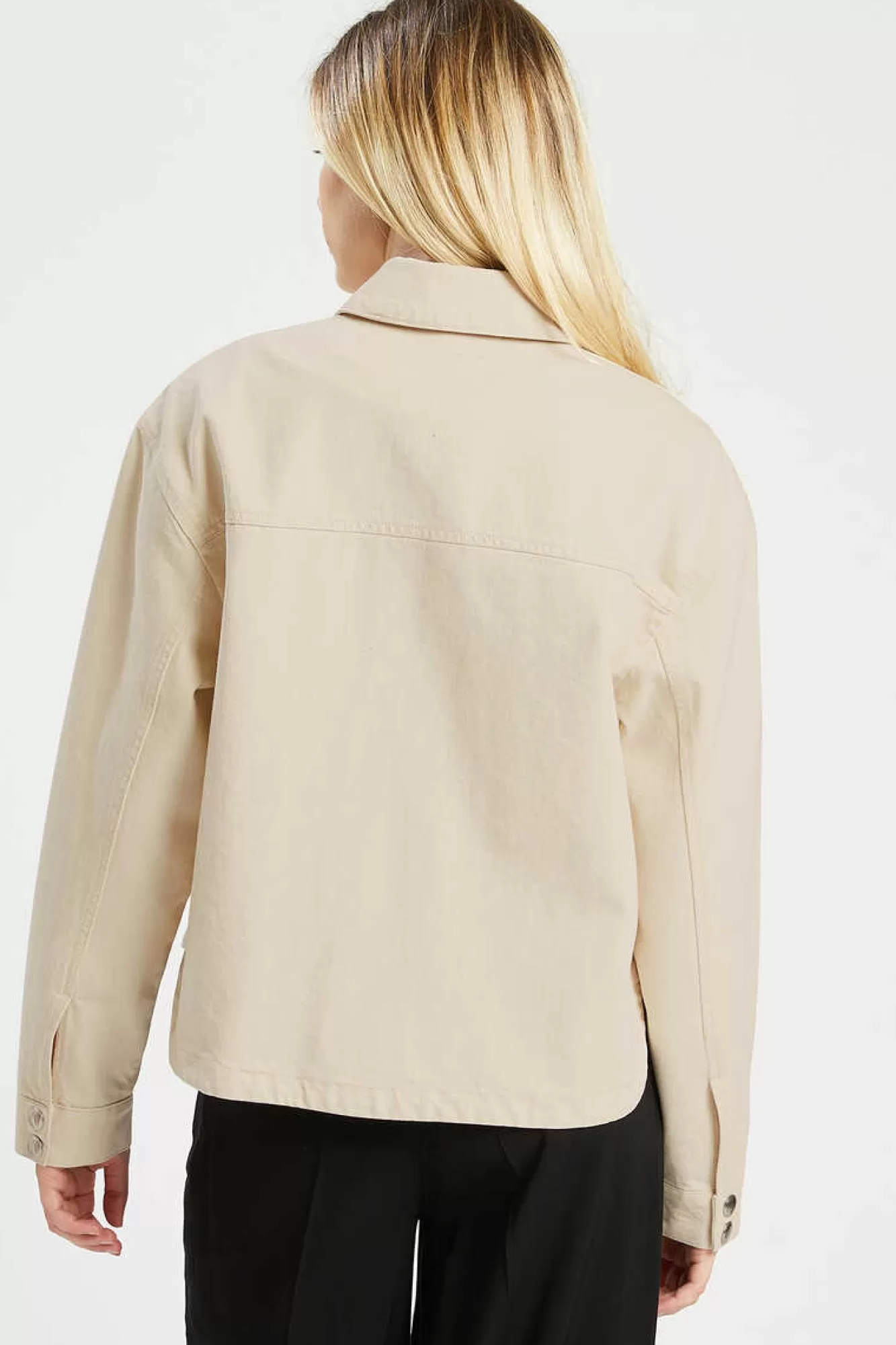 Pimkie Sobrecamisa Com Colchetes