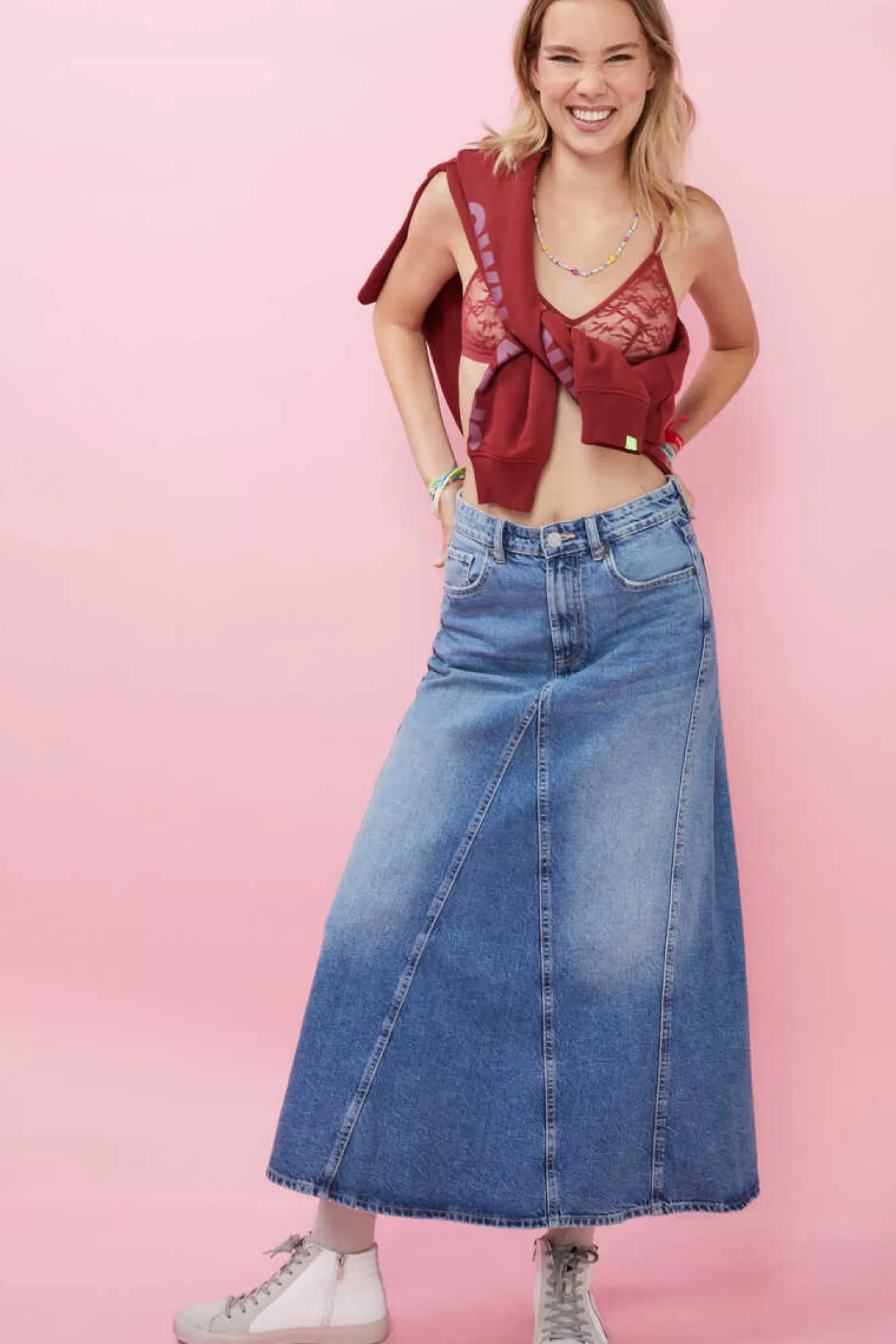 HI&BYE Soutien Top Triangular Renda Escuro