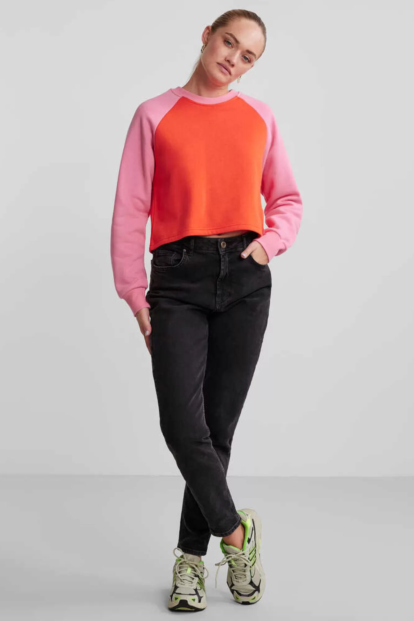Pieces Sweatshirt Basica