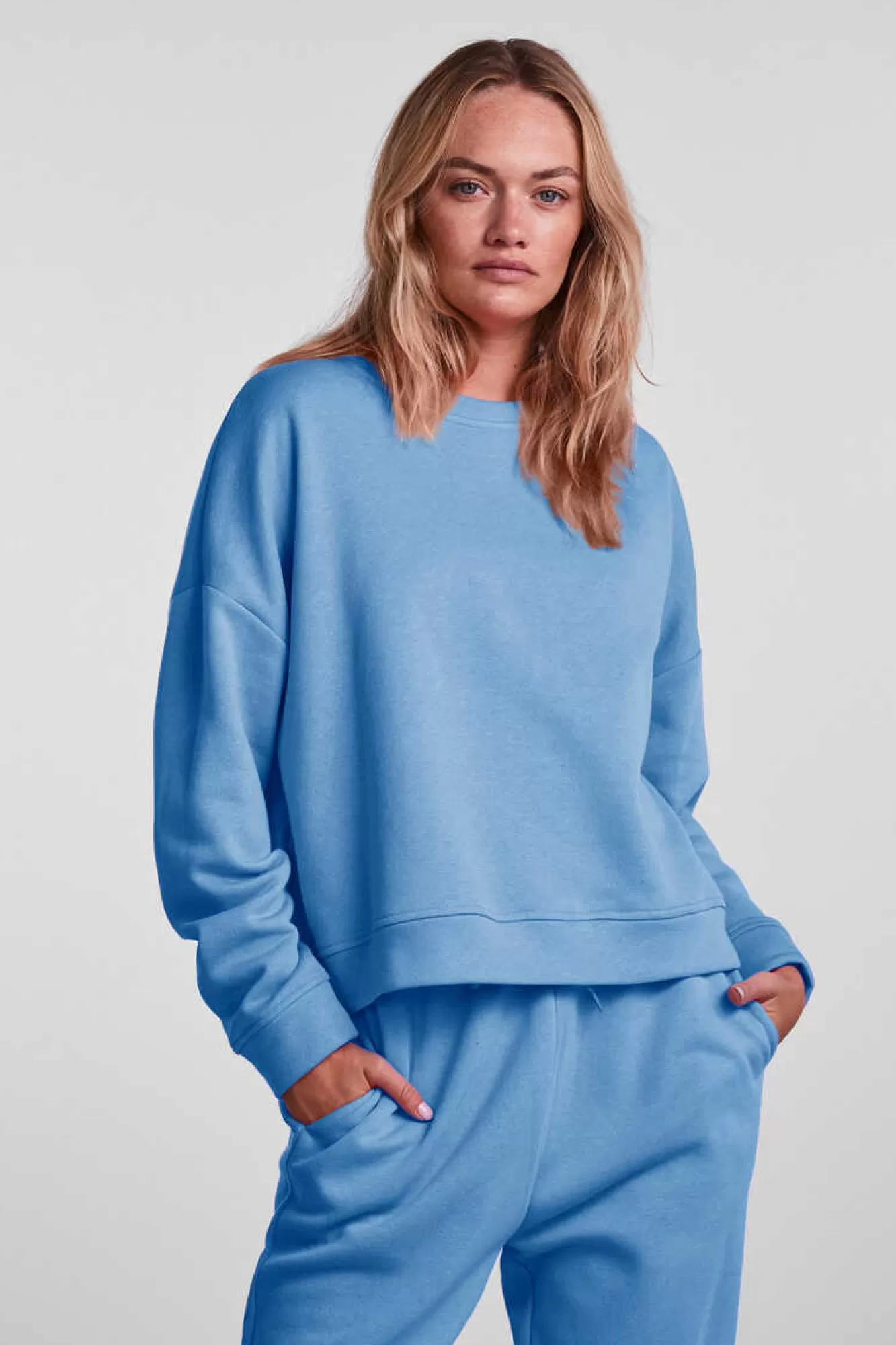 Pieces Sweatshirt Basica