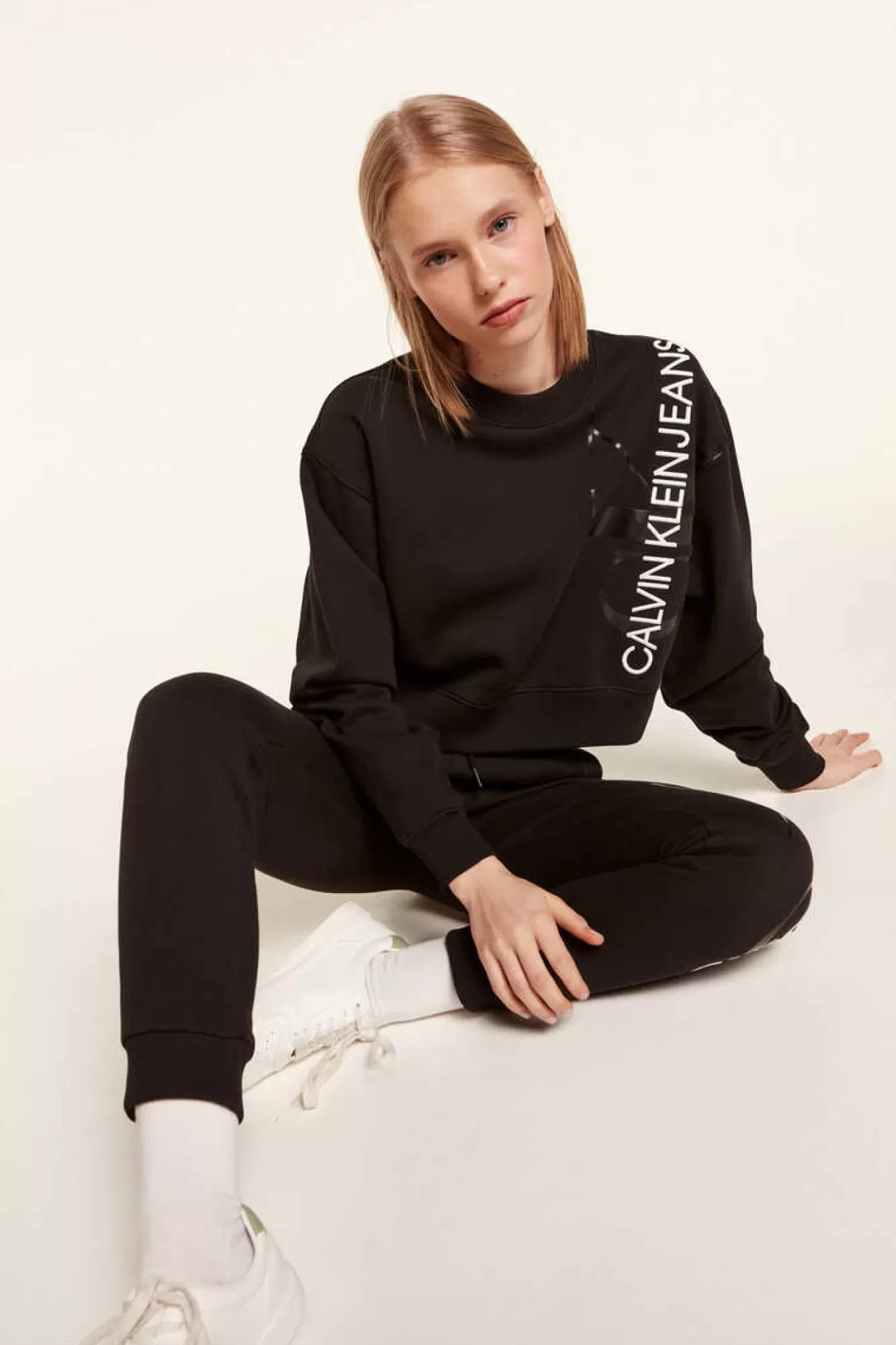 Calvin Klein Sweatshirt De Manga Comprida E Gola Caixa