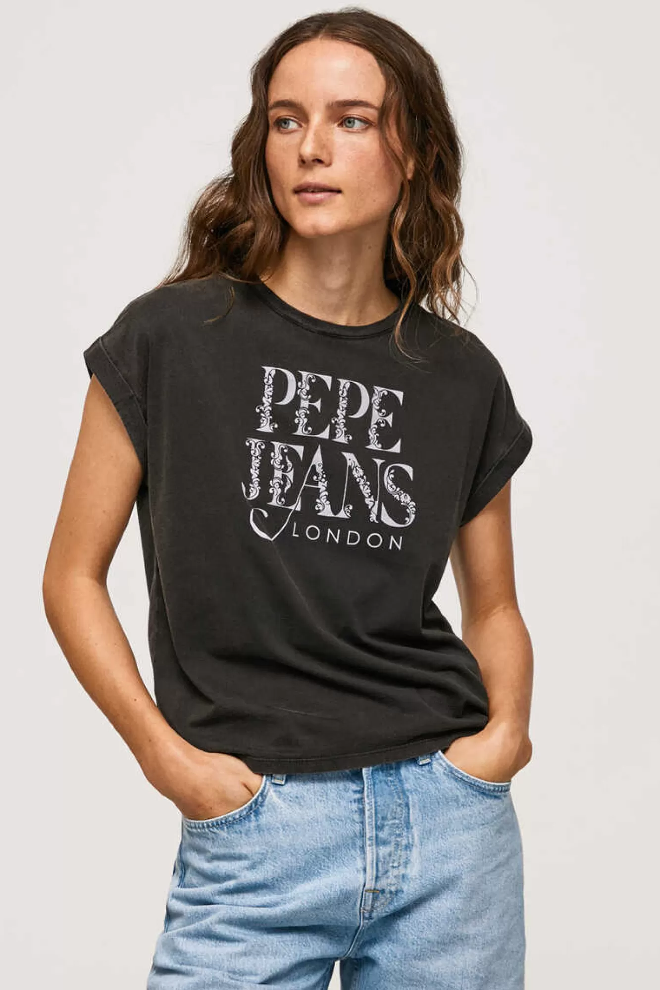 Pepe Jeans Sweatshirt De Mulher Gola Redonda Com Logo Fantasia
