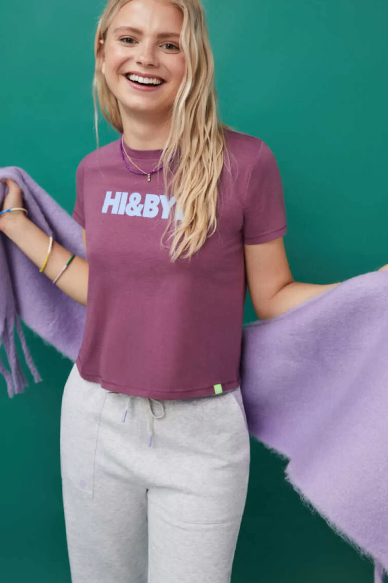 HI&BYE T-Shirt 100% Algodao Bordo Logo