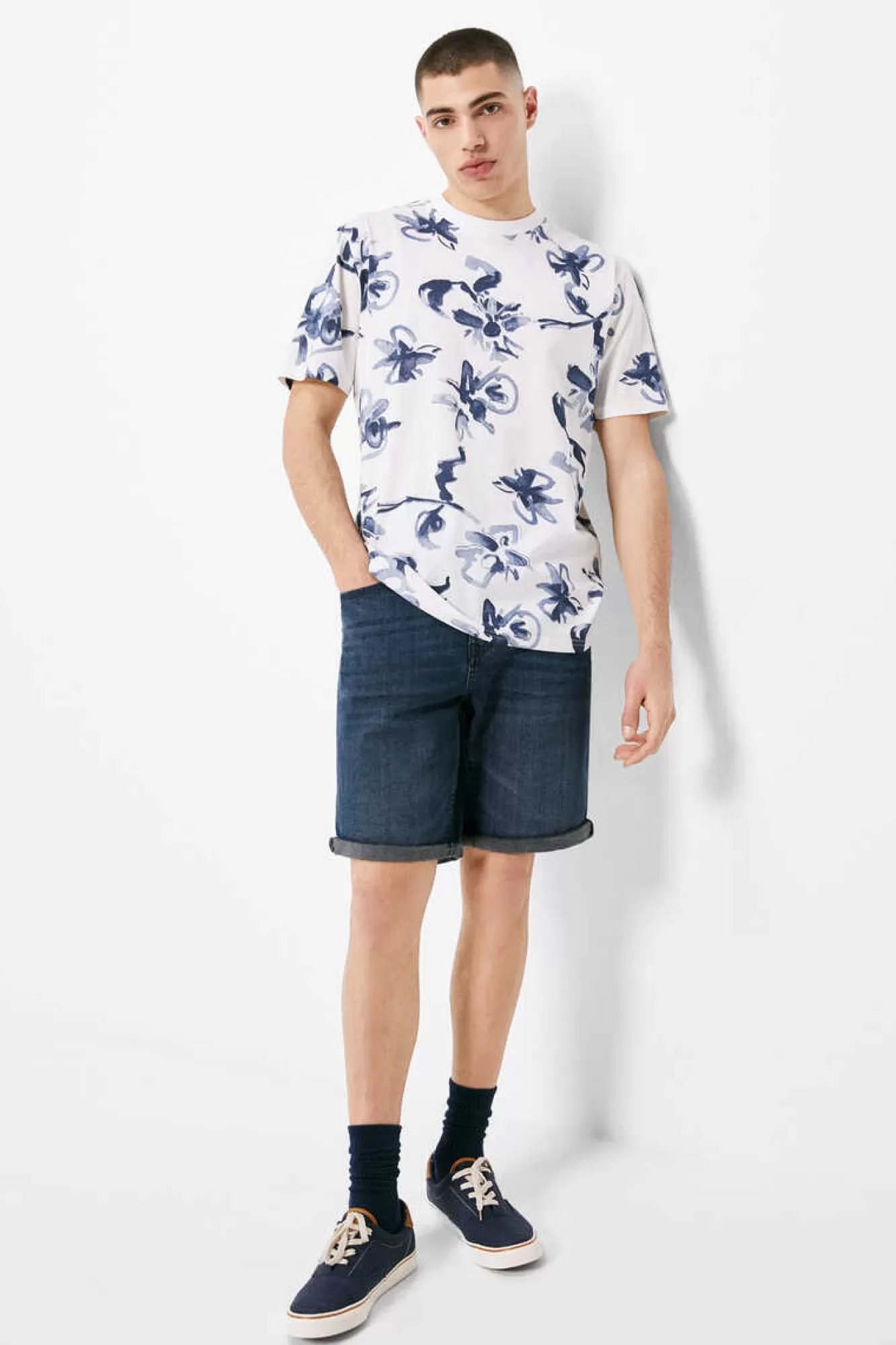 * T-Shirt Flor Aquarela