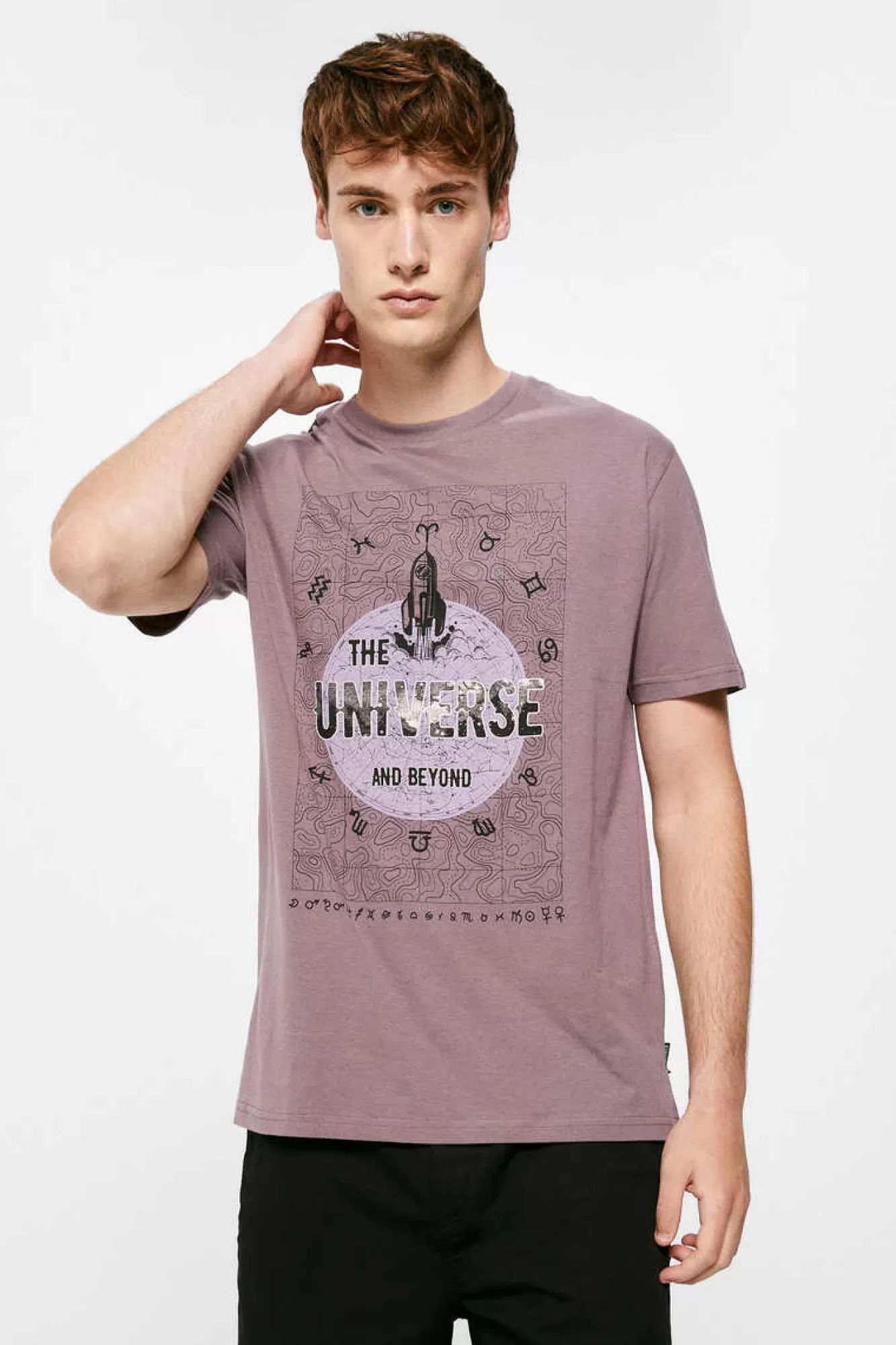 * T-Shirt Universe