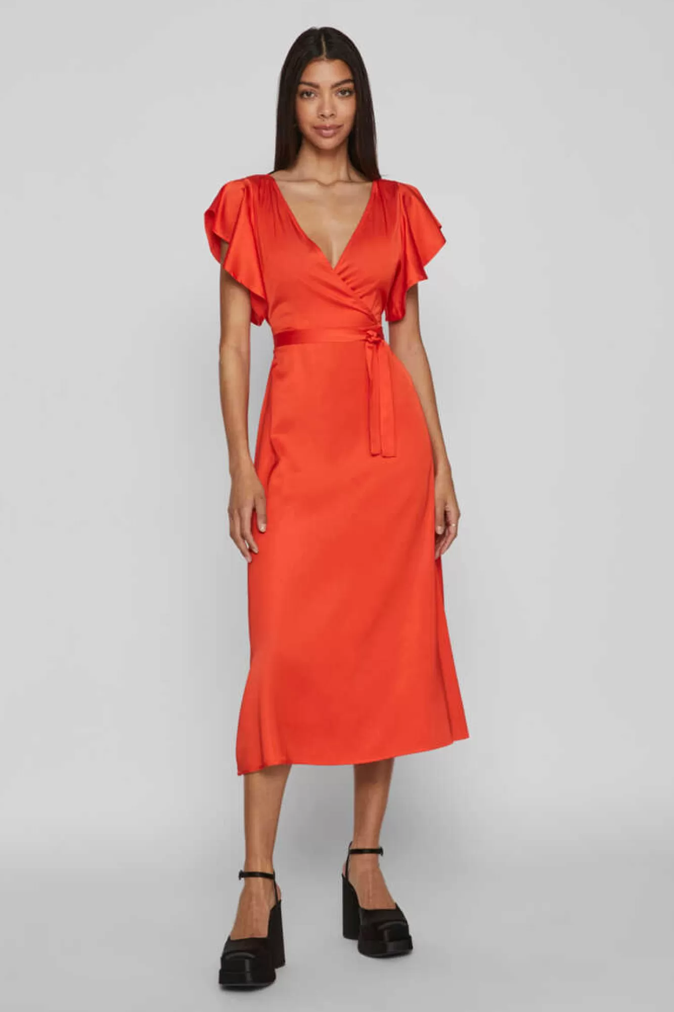 Vila Vestido Acetinado Envolvente