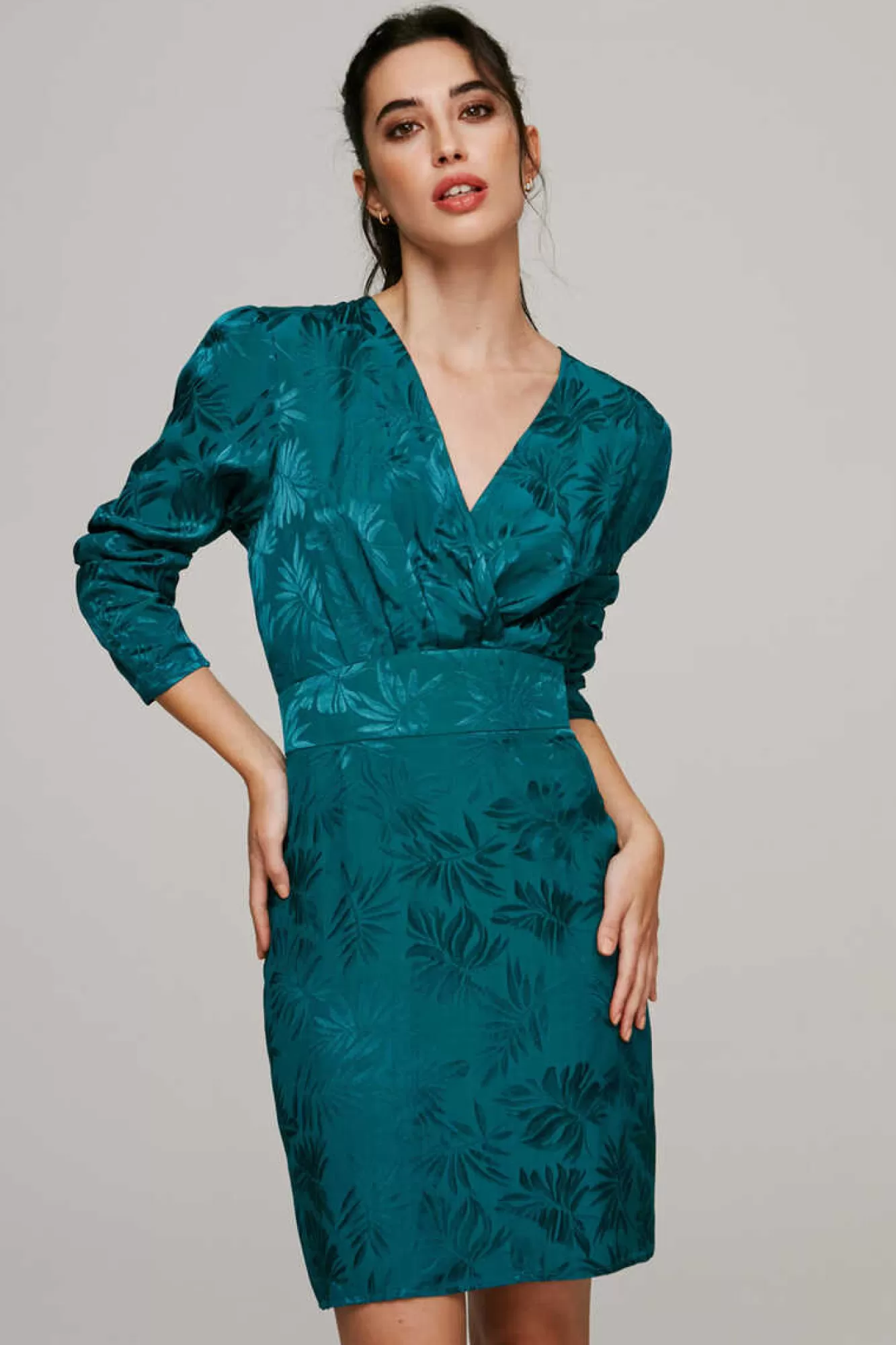 Vila Vestido Acetinado Jacquard