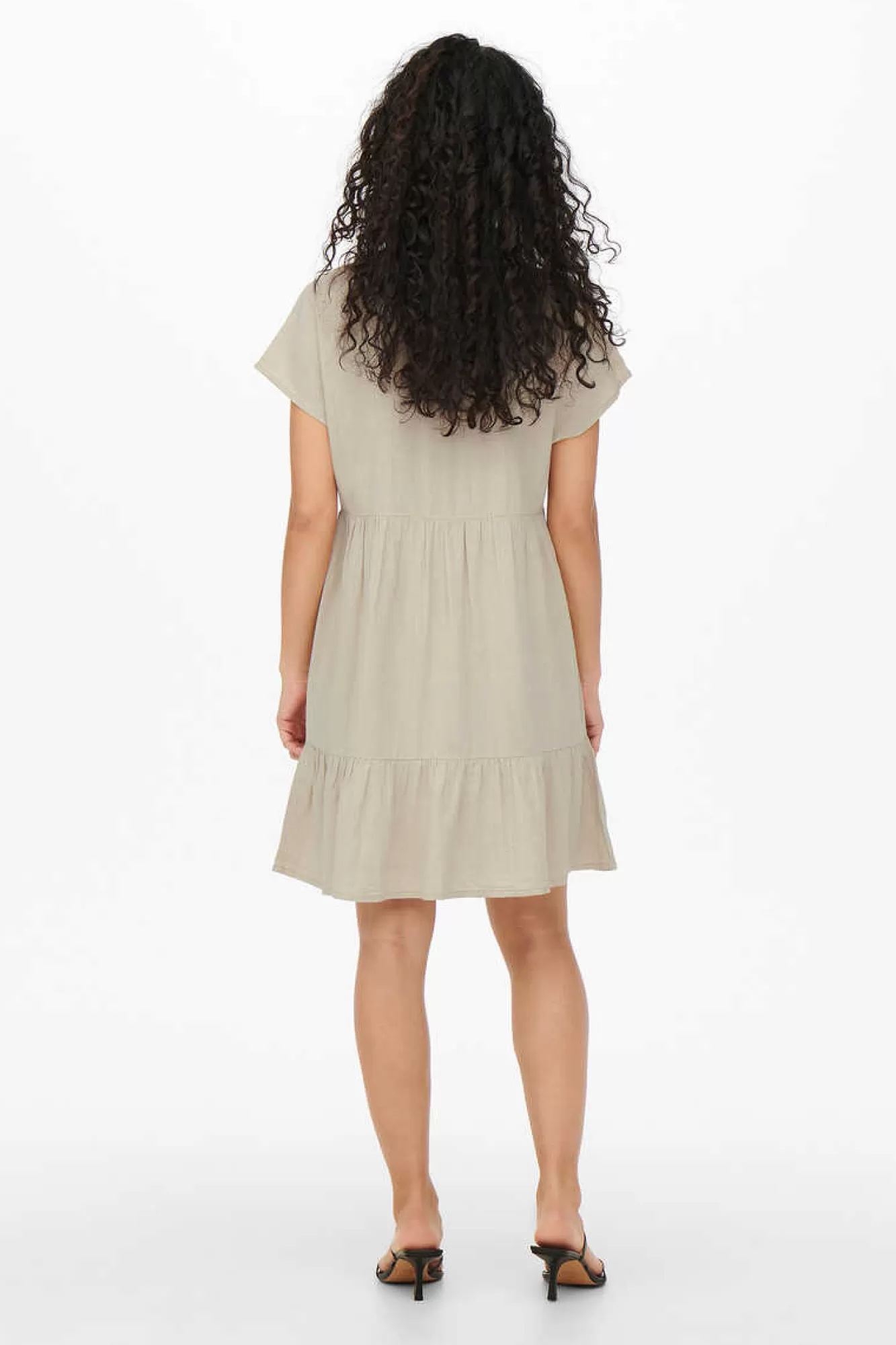 JDY Vestido Camiseiro Curto