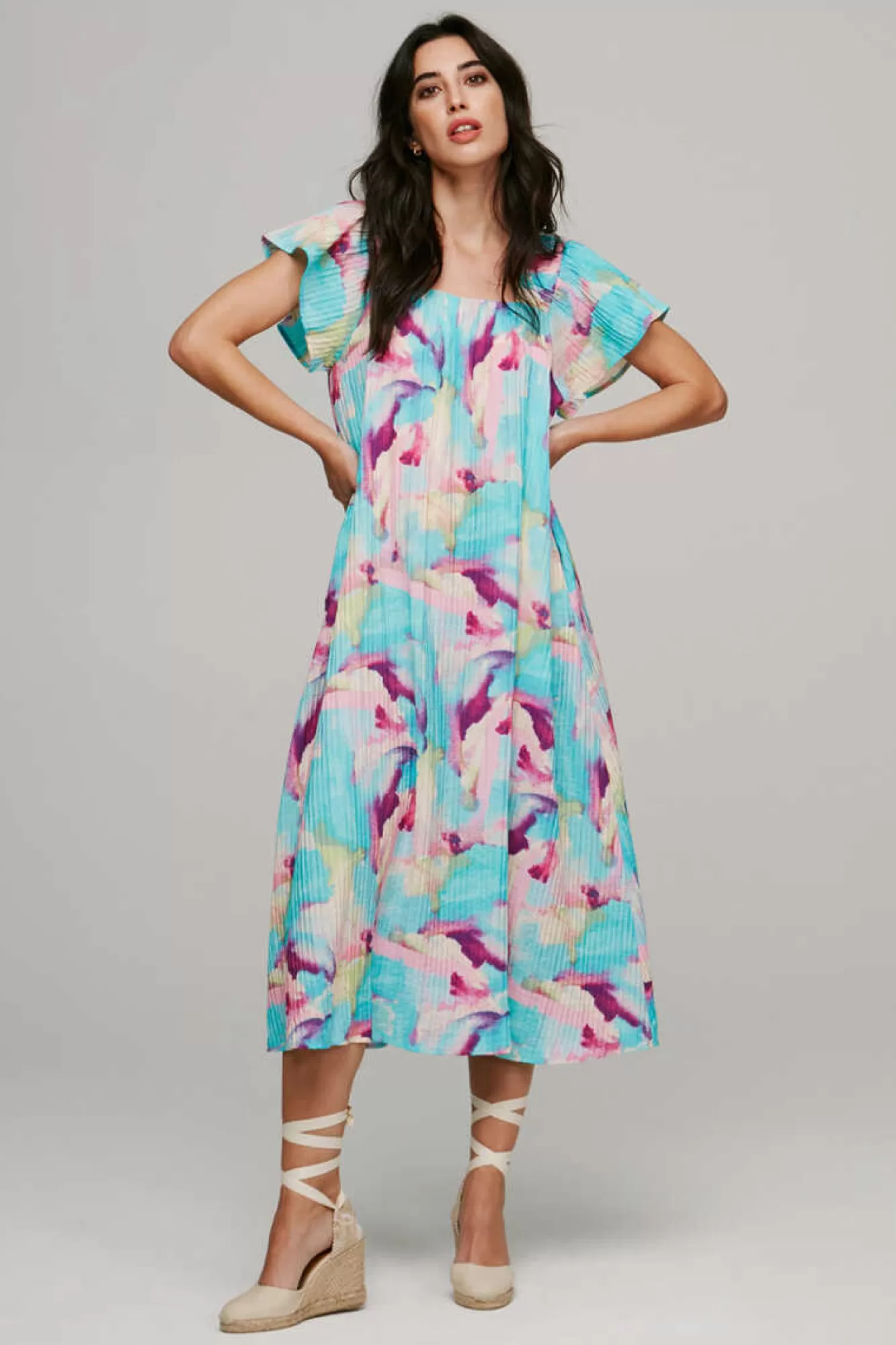 Vila Vestido De Manga Curta Efeito Plissado